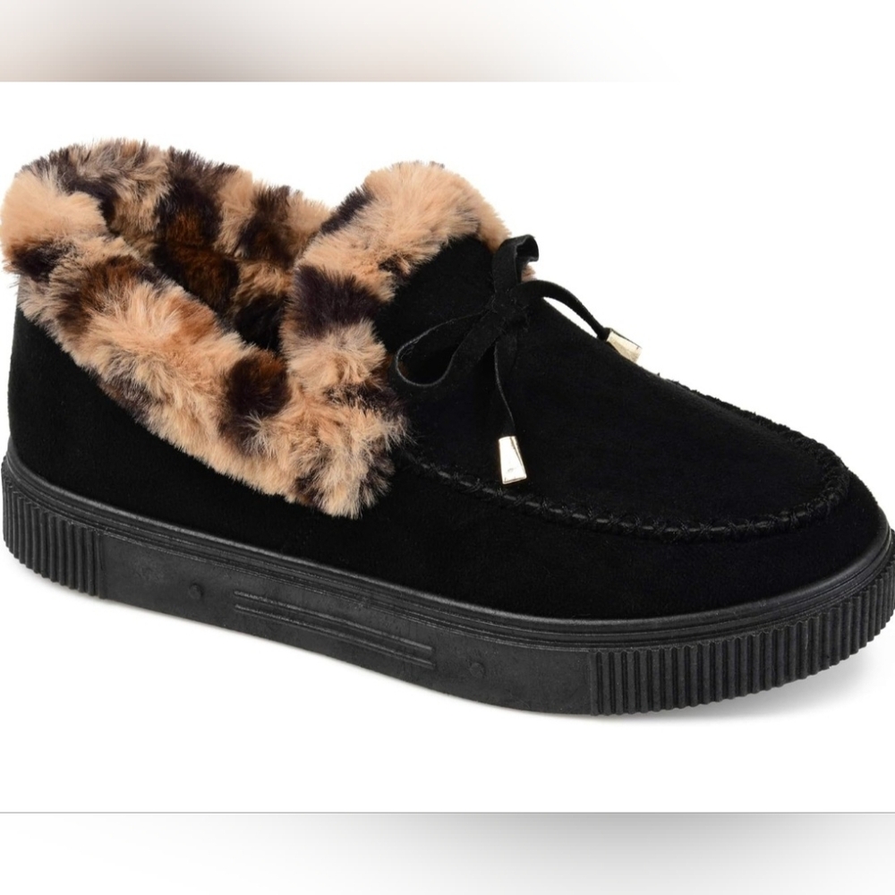 Journee Collection Womens Midnight Loafer/Slipper